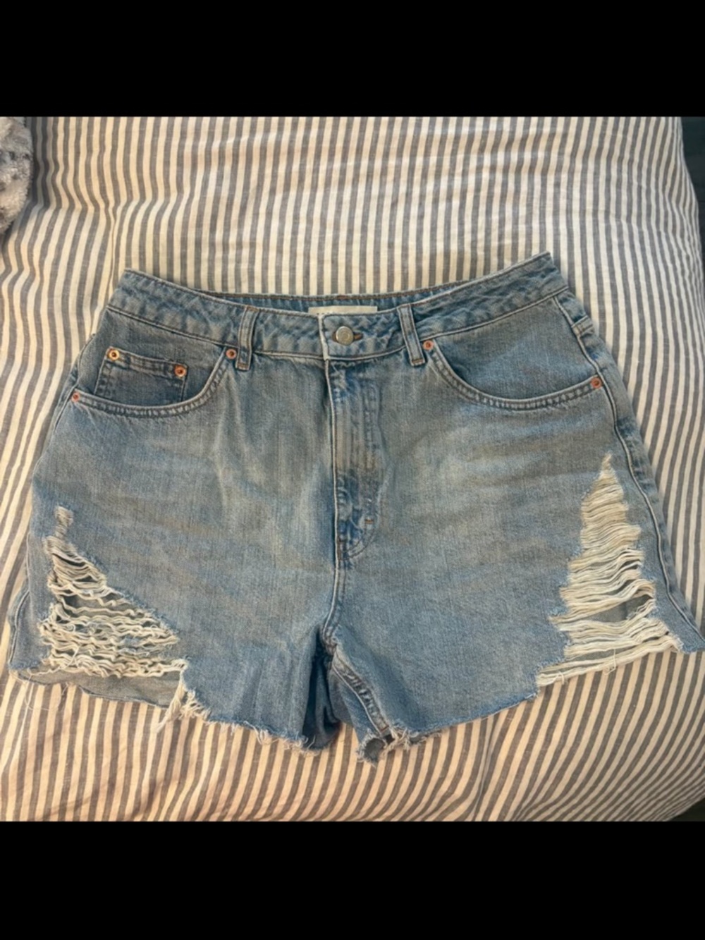 TOPSHOP Distressed Denim Shorts